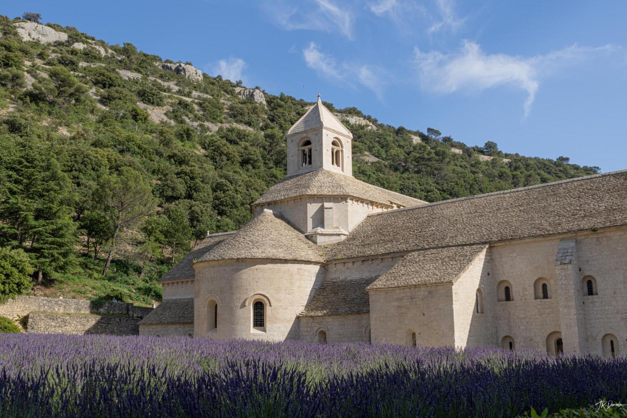 Studio Dans Le Luberon Cereste Bagian luar foto